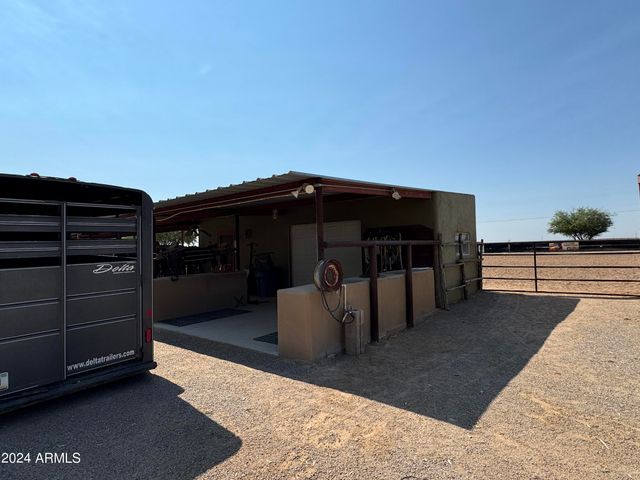 642 E CORNMAN Road, Coolidge, AZ 85128