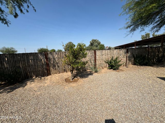 642 E CORNMAN Road, Coolidge, AZ 85128