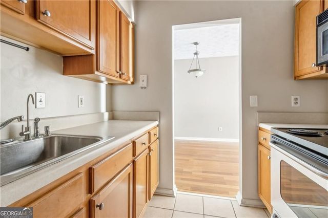 3155 Seven Pines Court 303, Atlanta, GA 30339