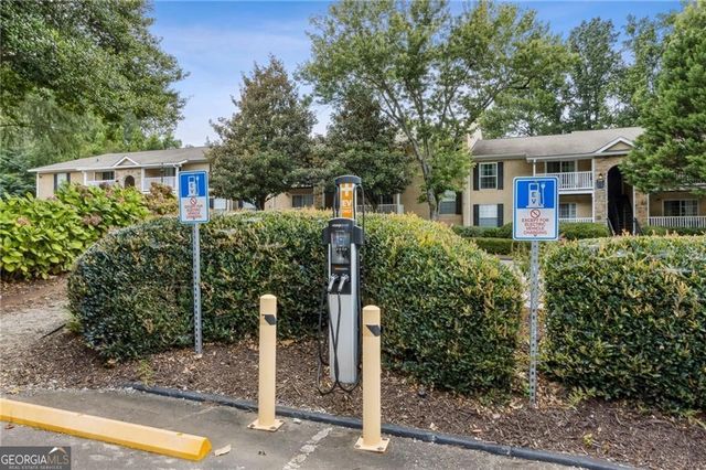 3155 Seven Pines Court 303, Atlanta, GA 30339