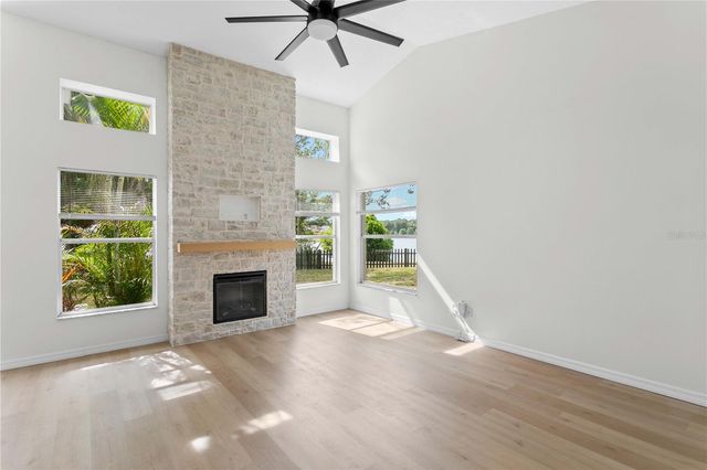 11844 BRANCH MOORING DRIVE, Tampa, FL 33635