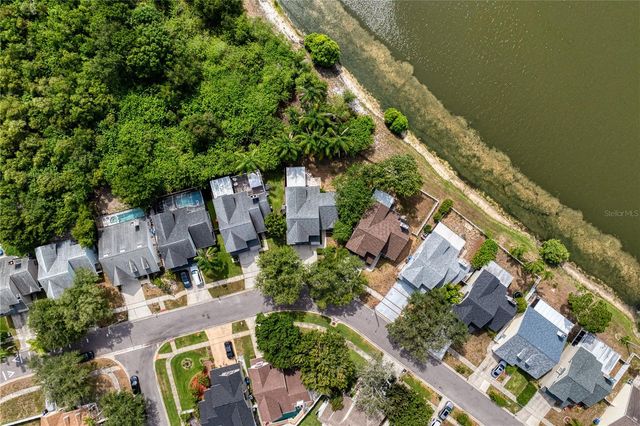 11844 BRANCH MOORING DRIVE, Tampa, FL 33635