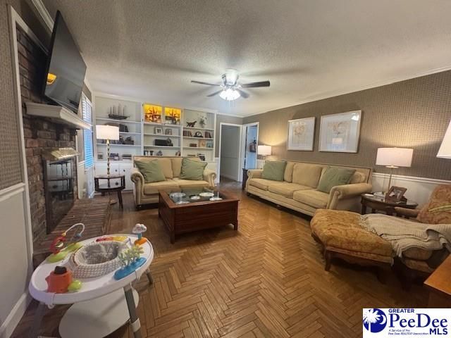108 Virginia Dr, Darlington, SC 29532