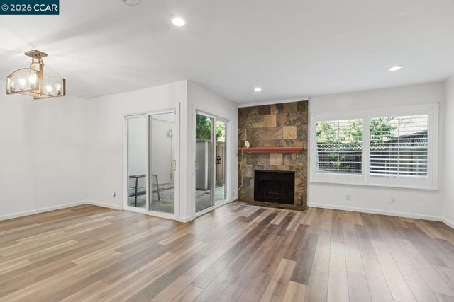 124 Garden Creek Pl, Danville, CA 94526