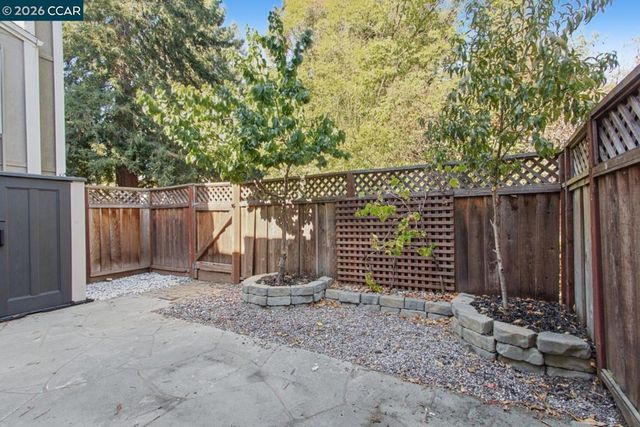 124 Garden Creek Pl, Danville, CA 94526