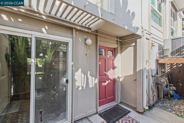 124 Garden Creek Pl, Danville, CA 94526