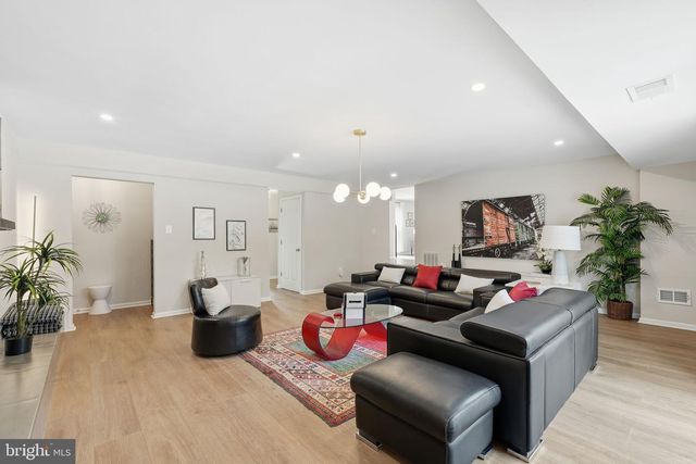 14421 BROOKMEAD DR, Darnestown, MD 20874