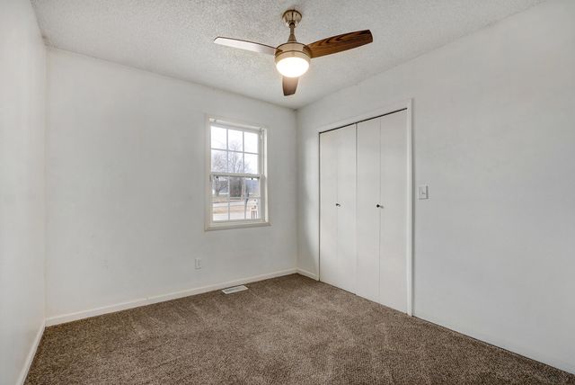 1936 N Golden Avenue, Springfield, MO 65802