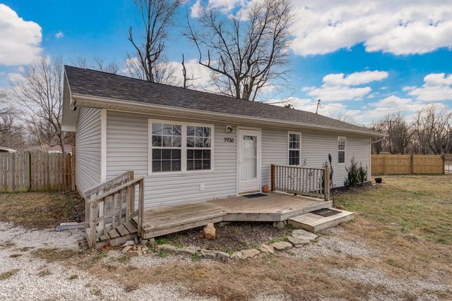 1936 N Golden Avenue, Springfield, MO 65802