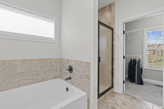 807 Kimber Ln, Lebanon, TN 37087