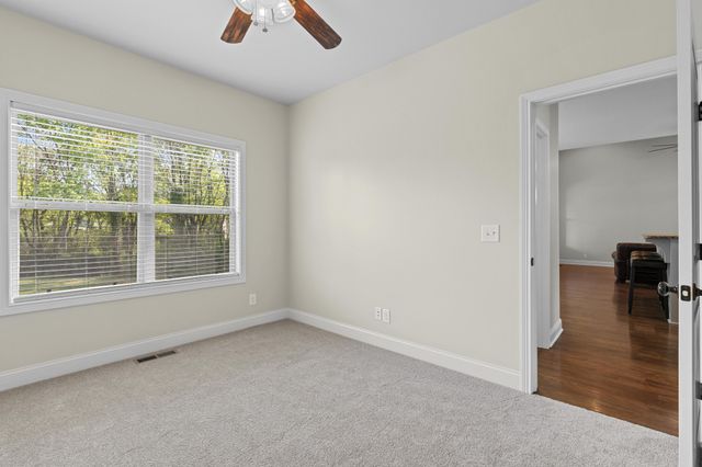 807 Kimber Ln, Lebanon, TN 37087