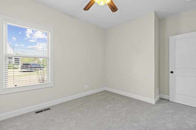 807 Kimber Ln, Lebanon, TN 37087