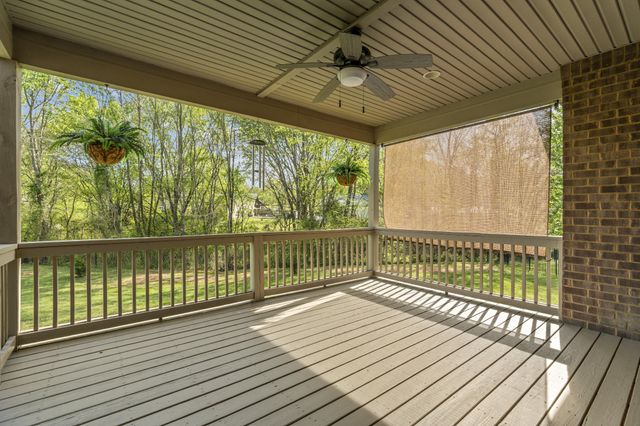 807 Kimber Ln, Lebanon, TN 37087