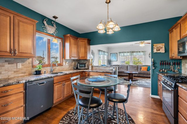 704 Front Street, Union Beach, NJ 07735