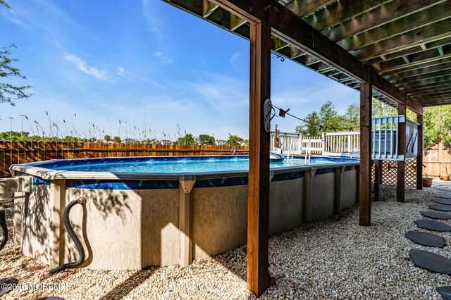 704 Front Street, Union Beach, NJ 07735