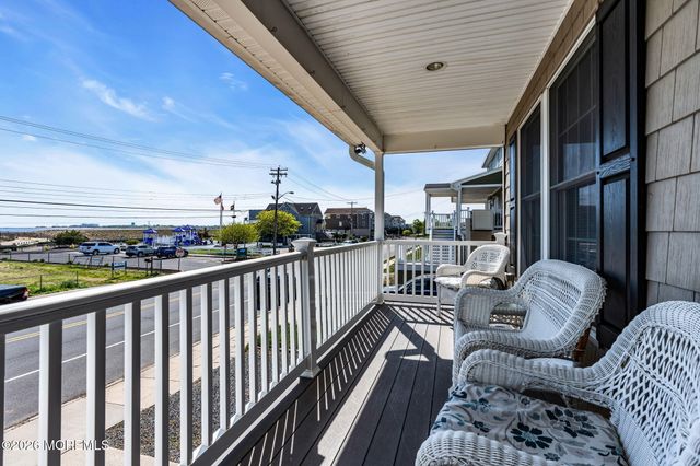 704 Front Street, Union Beach, NJ 07735