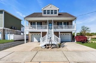704 Front Street, Union Beach, NJ 07735