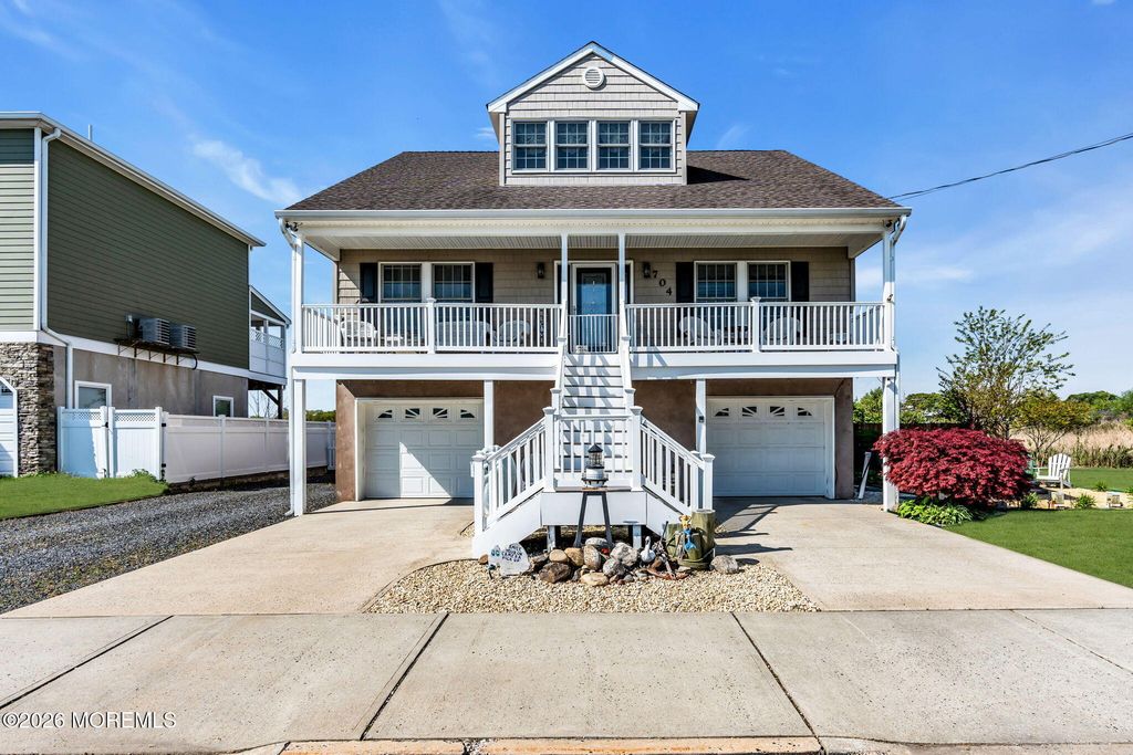704 Front Street, Union Beach, NJ 07735