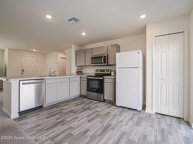 358 Benschop Street, Sebastian, FL 32958