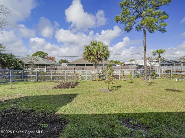 358 Benschop Street, Sebastian, FL 32958