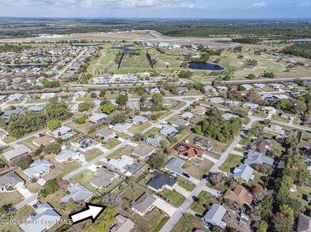 358 Benschop Street, Sebastian, FL 32958