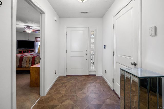 2427 Maxwell Drive, West Lafayette, IN 47906