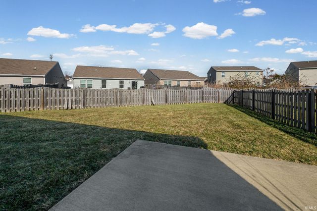2427 Maxwell Drive, West Lafayette, IN 47906