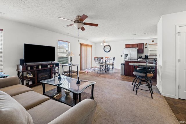 2427 Maxwell Drive, West Lafayette, IN 47906
