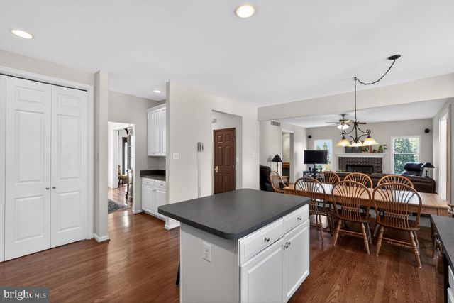 547 CARRIAGE HOUSE LN, Harleysville, PA 19438