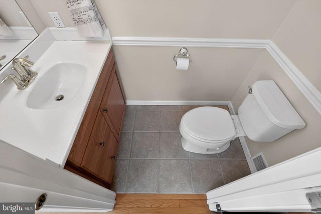 547 CARRIAGE HOUSE LN, Harleysville, PA 19438