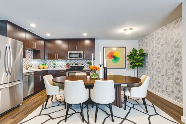 5816 Birchbrook Drive 122, Dallas, TX 75206