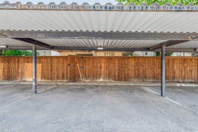 5816 Birchbrook Drive 122, Dallas, TX 75206