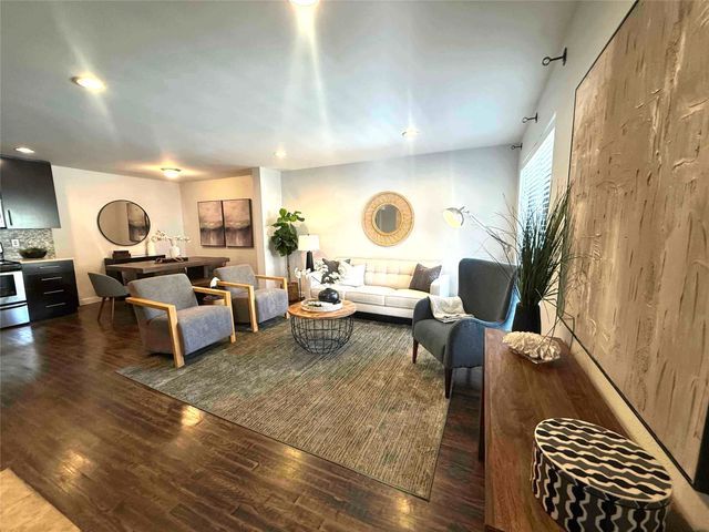 5816 Birchbrook Drive 122, Dallas, TX 75206