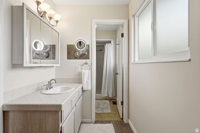 340 S GARY WAY, North Salt Lake, UT 84054
