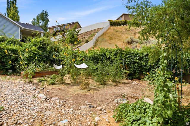 340 S GARY WAY, North Salt Lake, UT 84054
