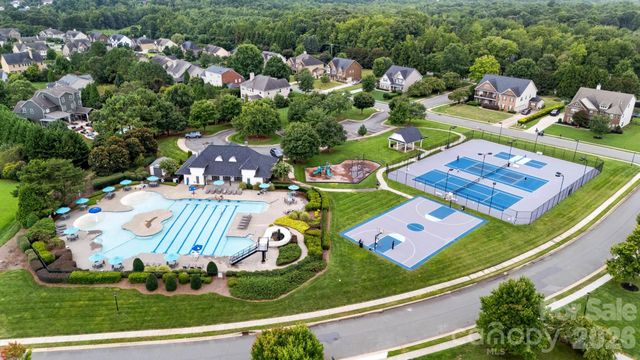 1711 Laurel Hill Drive, Waxhaw, NC 28173