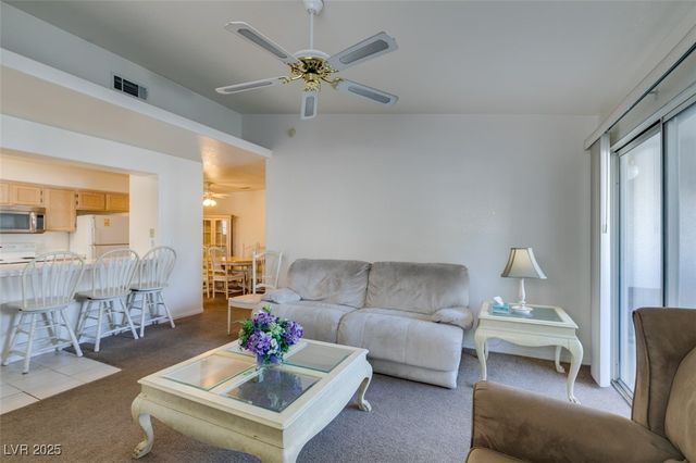 2725 South Nellis Boulevard 2034, Las Vegas, NV 89121