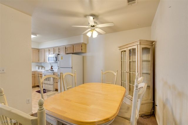 2725 South Nellis Boulevard 2034, Las Vegas, NV 89121