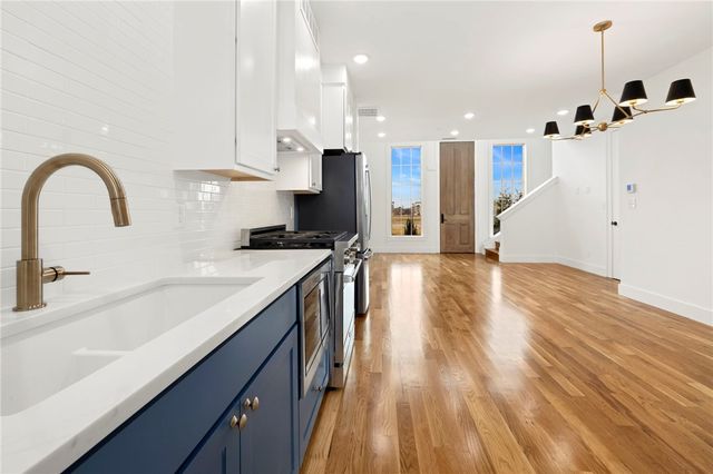 4615 S 47th Street, Rogers, AR 72758