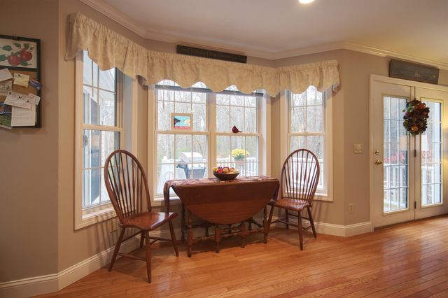 34 Kinloch Drive, Stratham, NH 03885