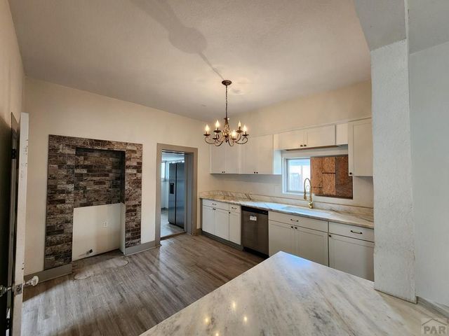 1205 W 15th St, Pueblo, CO 81003