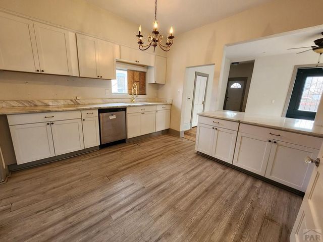 1205 W 15th St, Pueblo, CO 81003