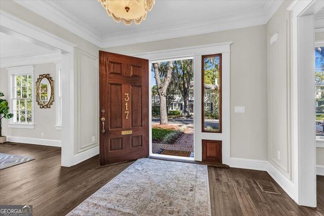 317 E 45th Street, Savannah, GA 31405