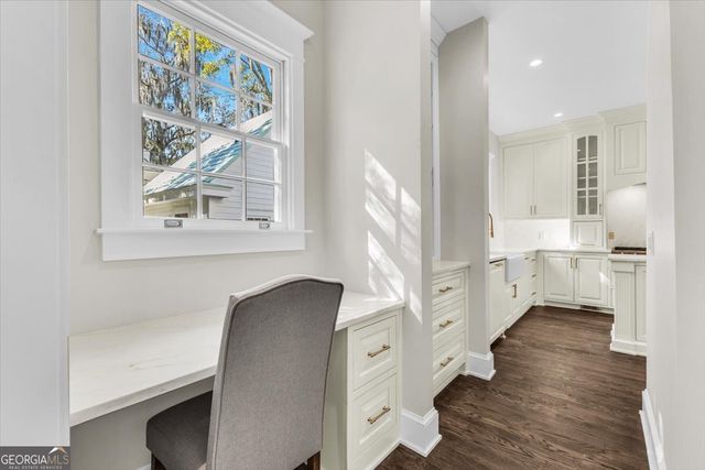 317 E 45th Street, Savannah, GA 31405