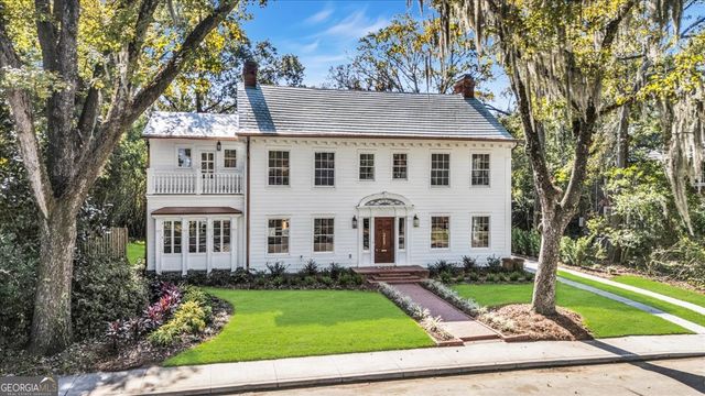 317 E 45th Street, Savannah, GA 31405