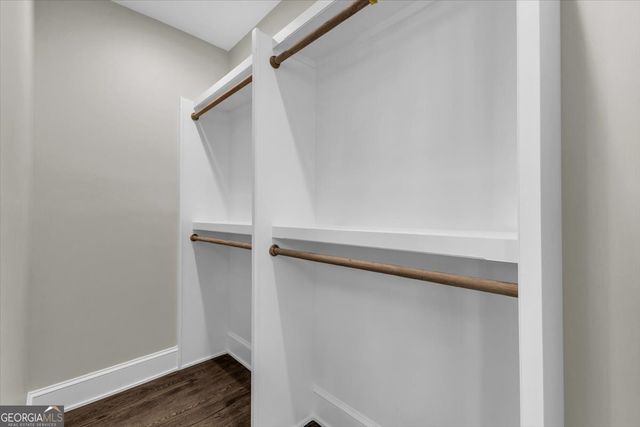 317 E 45th Street, Savannah, GA 31405