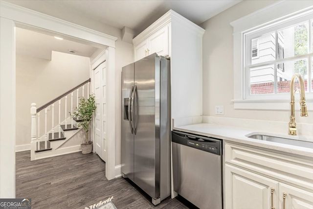 317 E 45th Street, Savannah, GA 31405