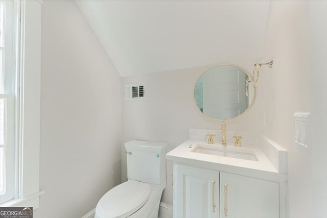 317 E 45th Street, Savannah, GA 31405