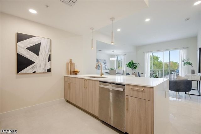 26600 ROSEWOOD POINTE DR B-105, Bonita Springs, FL 34135