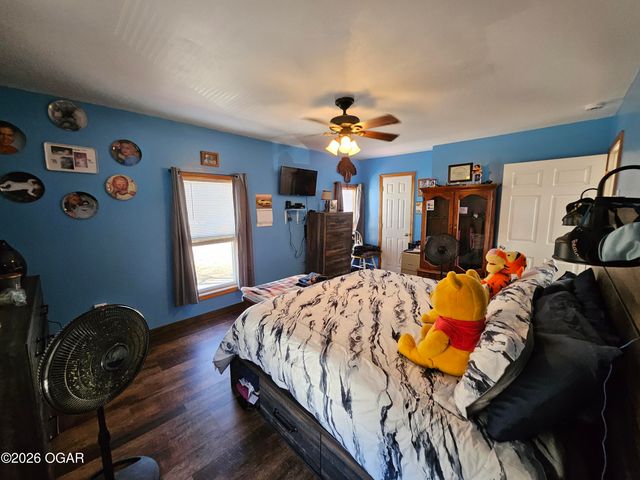 705 N Myrtle Street, Pierce City, MO 65723